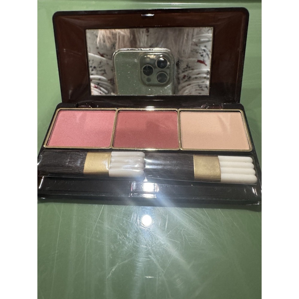 Estee Lauder Blush All Day RASPBERRY TERRA LUCIDITY pressed powder 02 MEDIUM‎